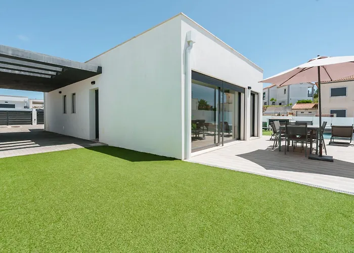 Casa Ventosa With Private Pool * Santa Barbara (Lisbon)